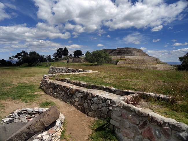 Destinos de viaje en Latinoamérica: Santuario de Luciérnagas, Cacaxtla, Mexico.