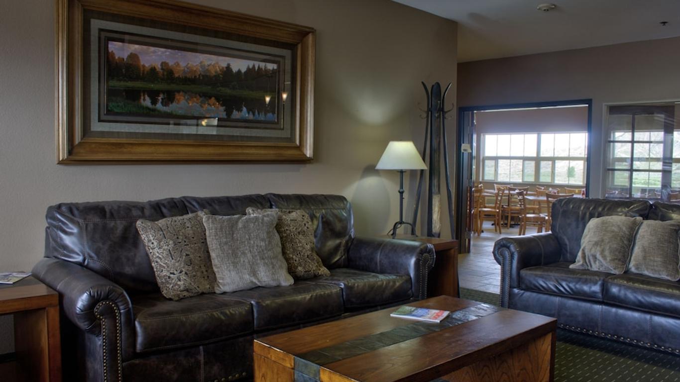 Allington Inn & Suites