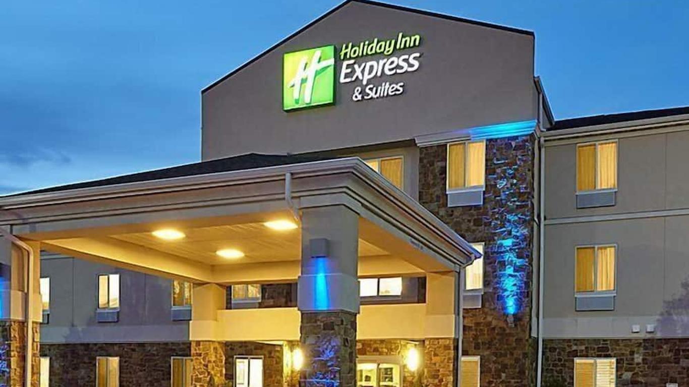 Holiday Inn Express & Suites Pekin (Peoria Area)