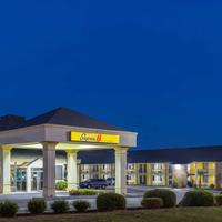 Super 8 By Wyndham Mcdonough Ga