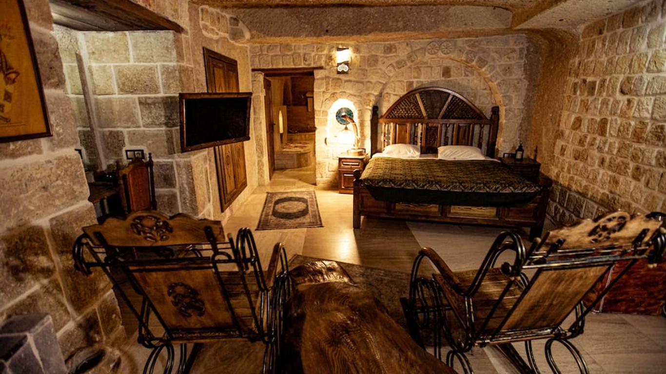 Oread Cave Suites