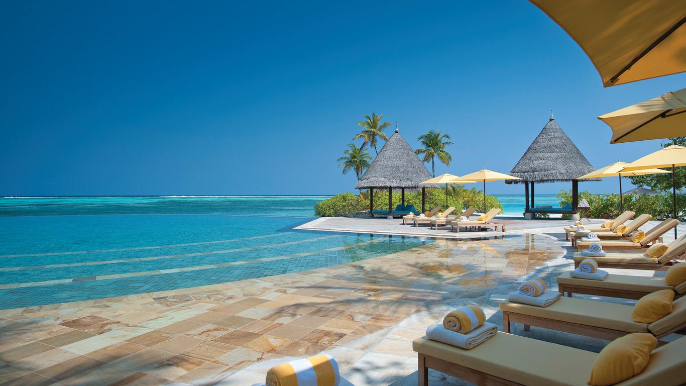 Four Seasons Resort Maldives at Kuda Huraa