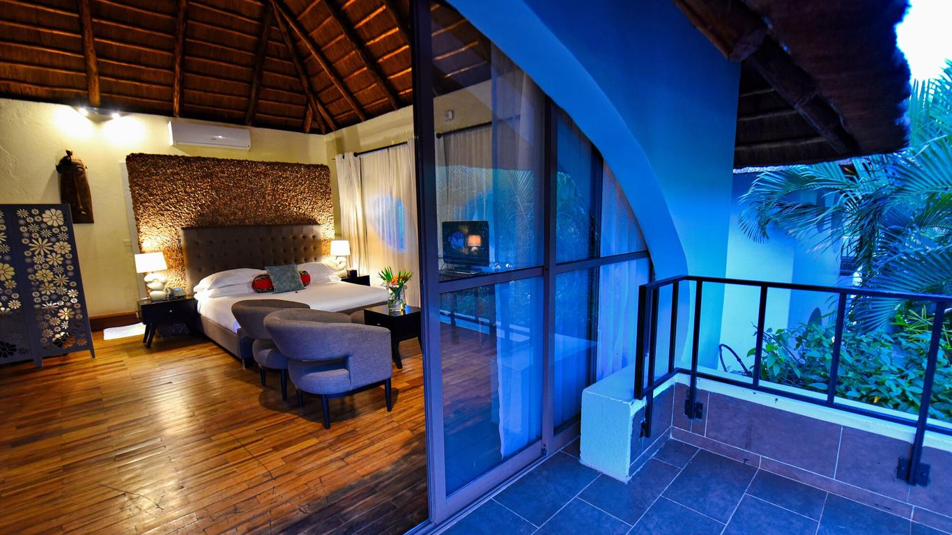 Le Petit Village Boutique Hotel & Spa