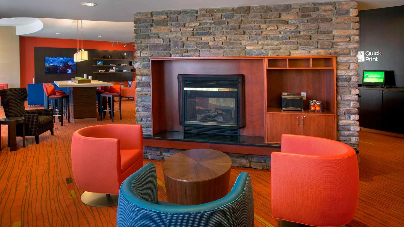 Courtyard by Marriott Paramus