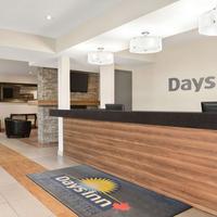 Days Inn Montreal East