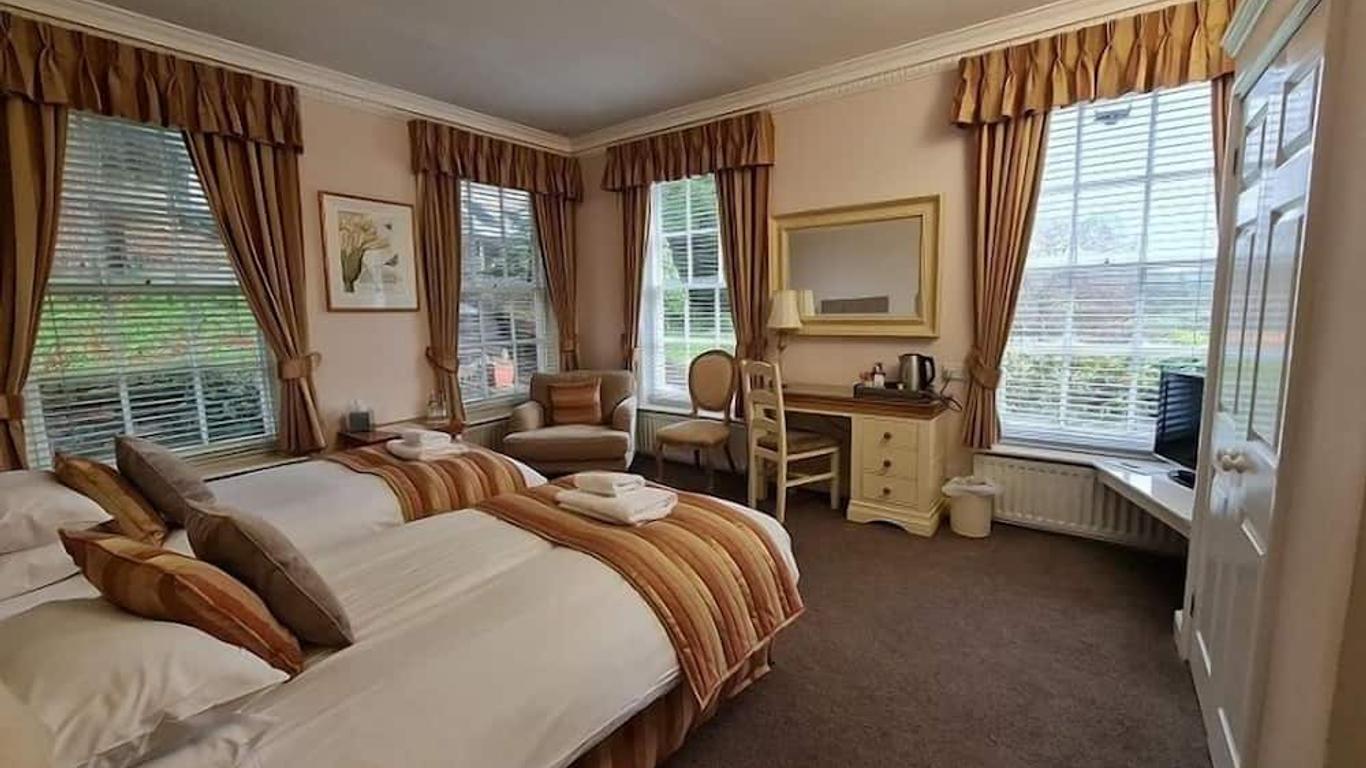 Powdermills Country House Hotel