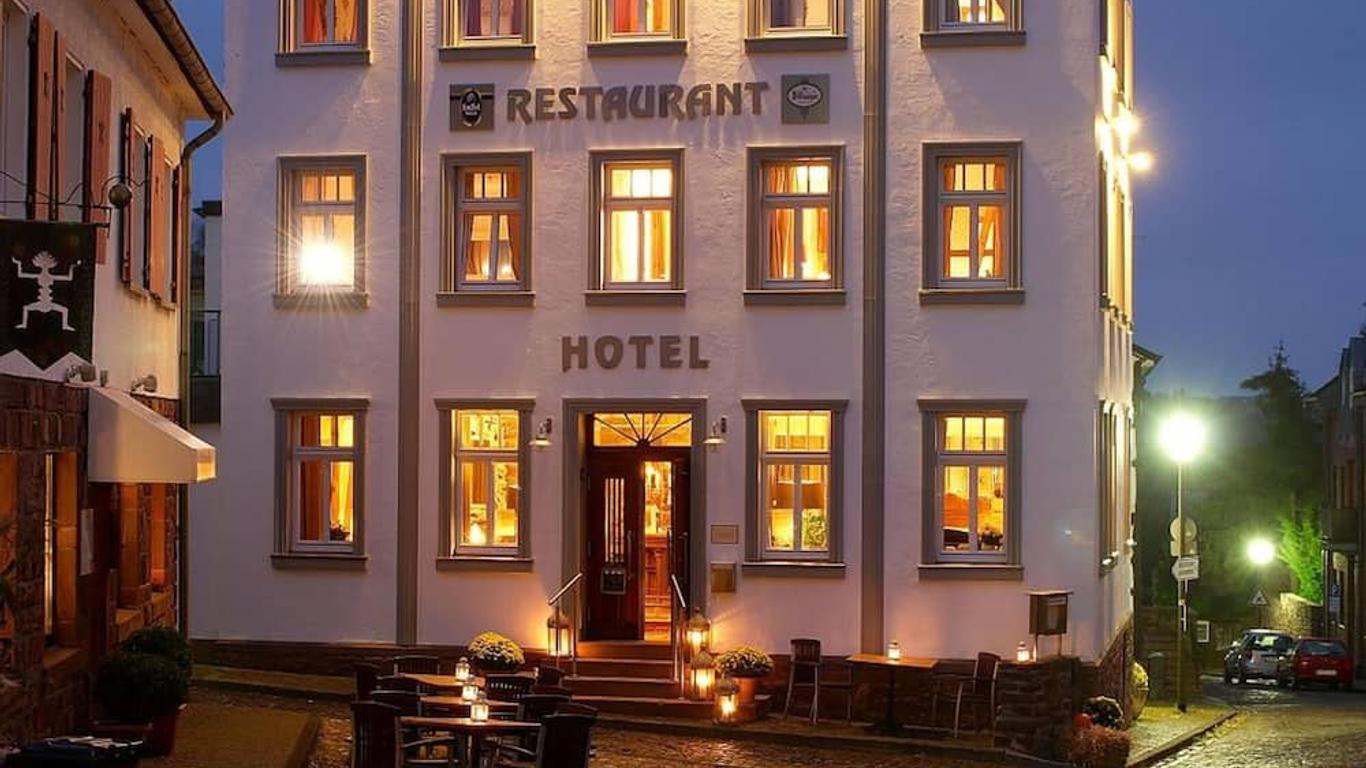 Zur Ewigen Lampe Romantisches Landhotel & Restaurant