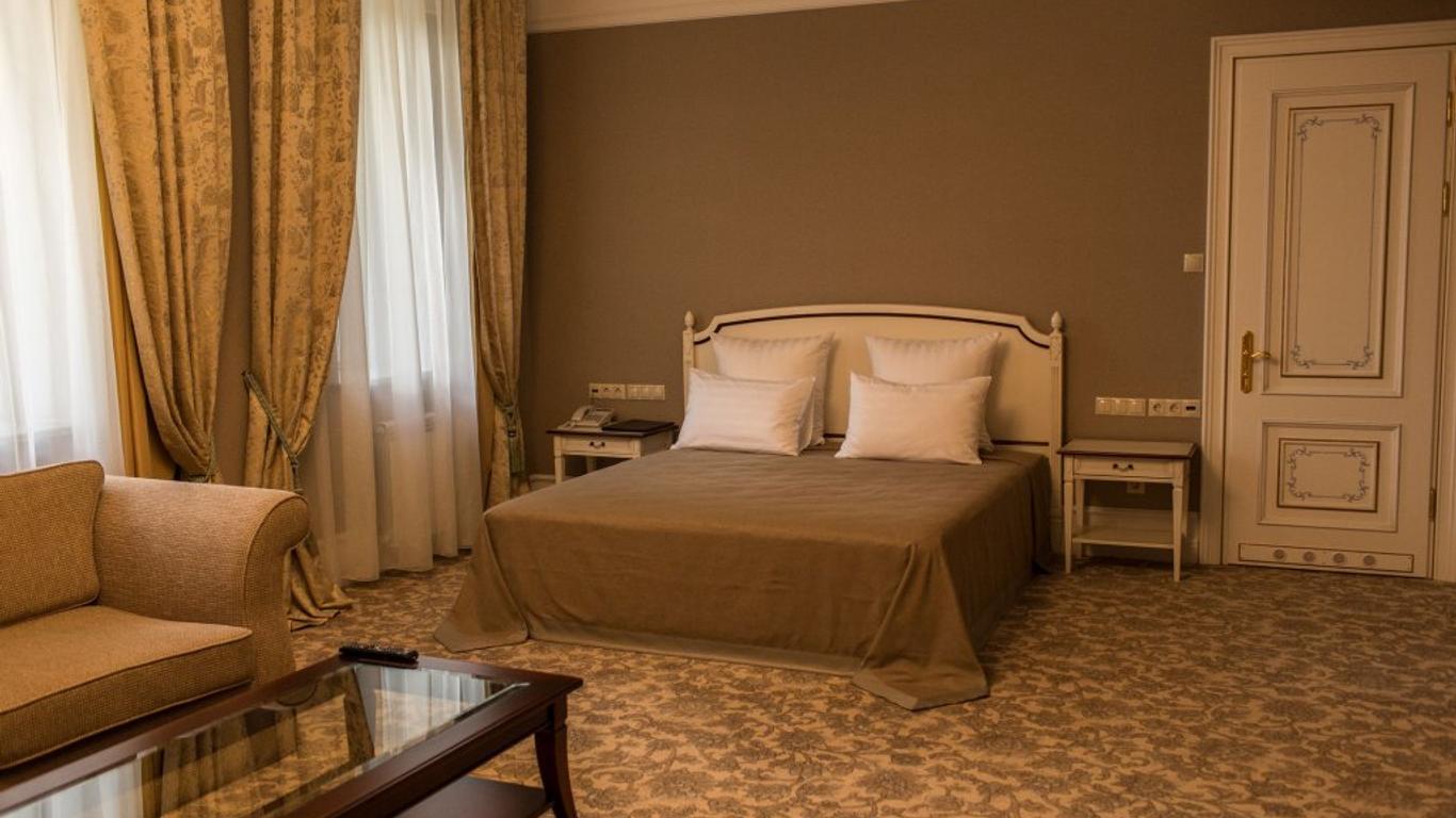 Business Club Hotel Razumovsky