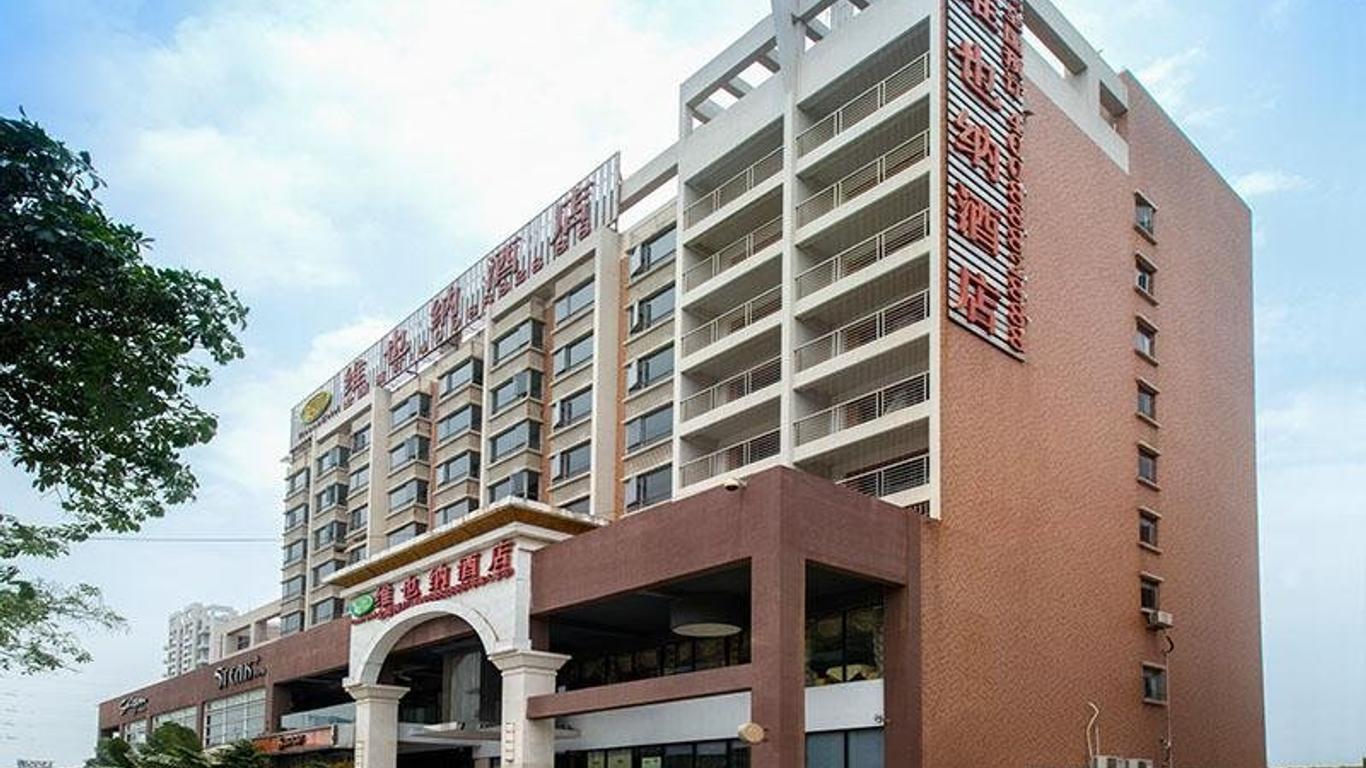 Vienna Hotel Dongguan Houjie Avenue