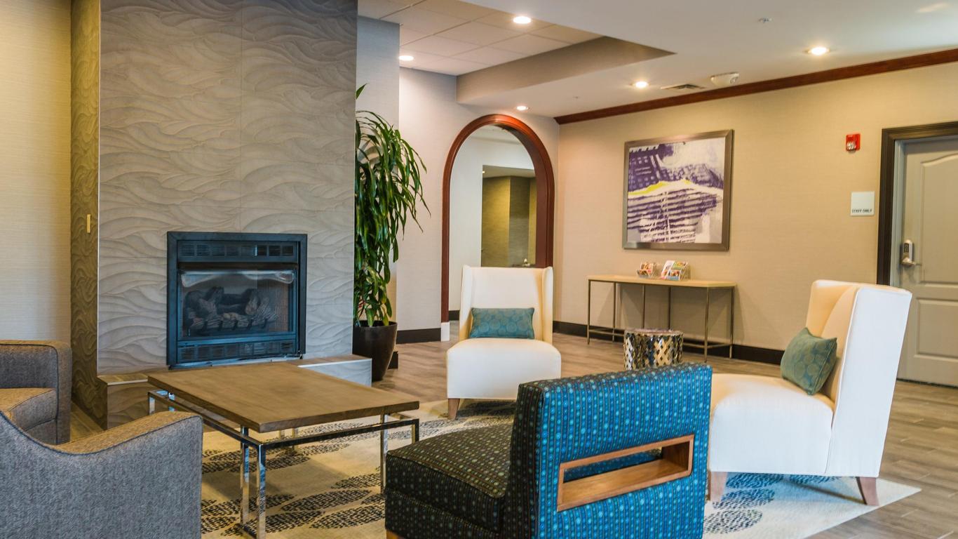 Holiday Inn Express & Suites Jackson