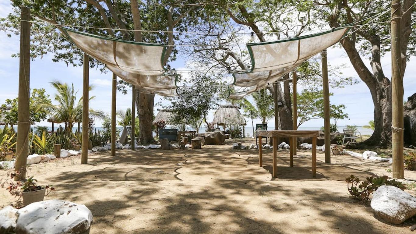 Vatia Beach Eco Lodge