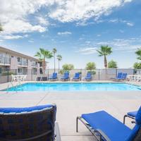 Days Inn by Wyndham Lake Havasu