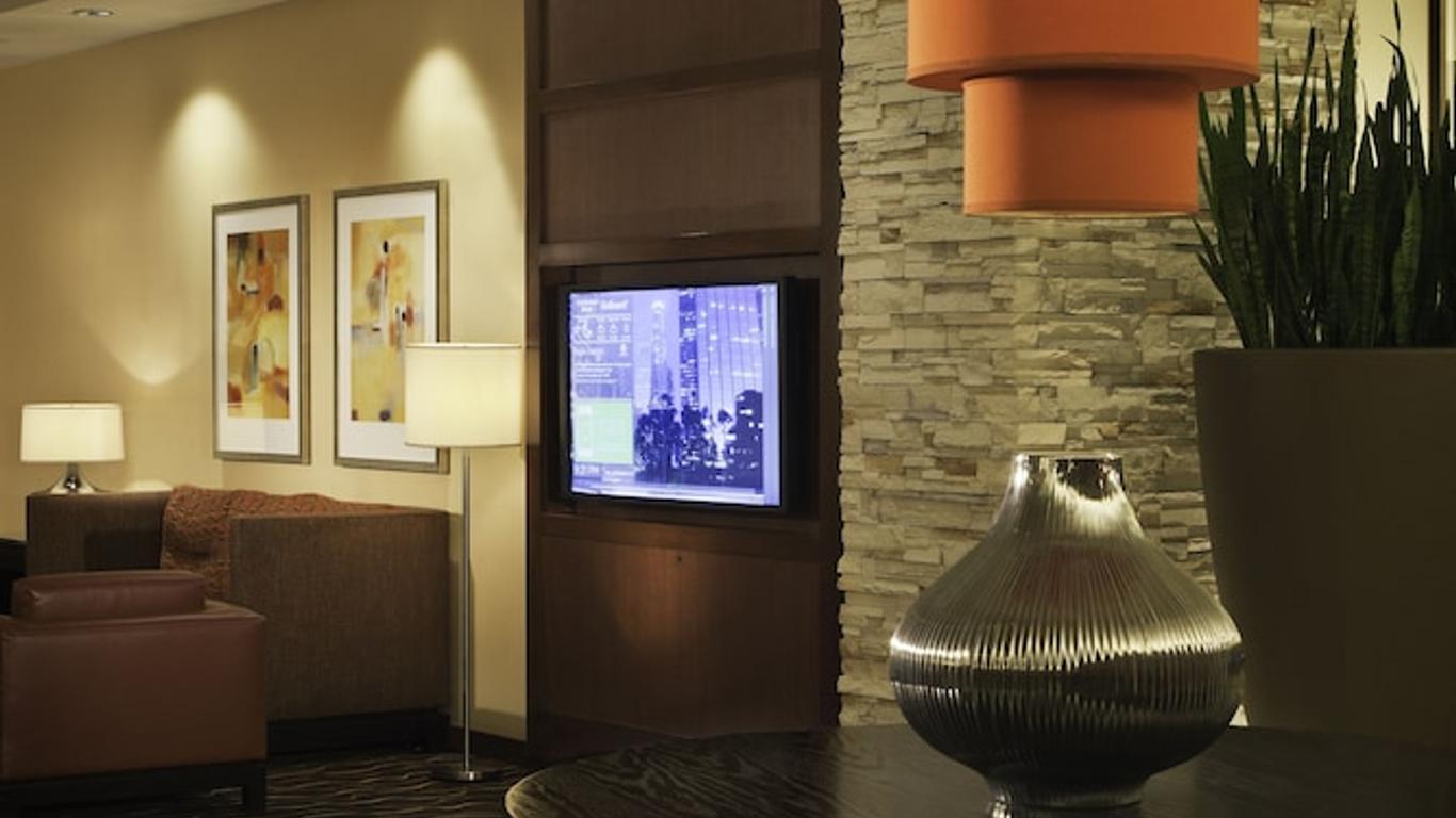 Courtyard by Marriott Los Angeles Sherman Oaks