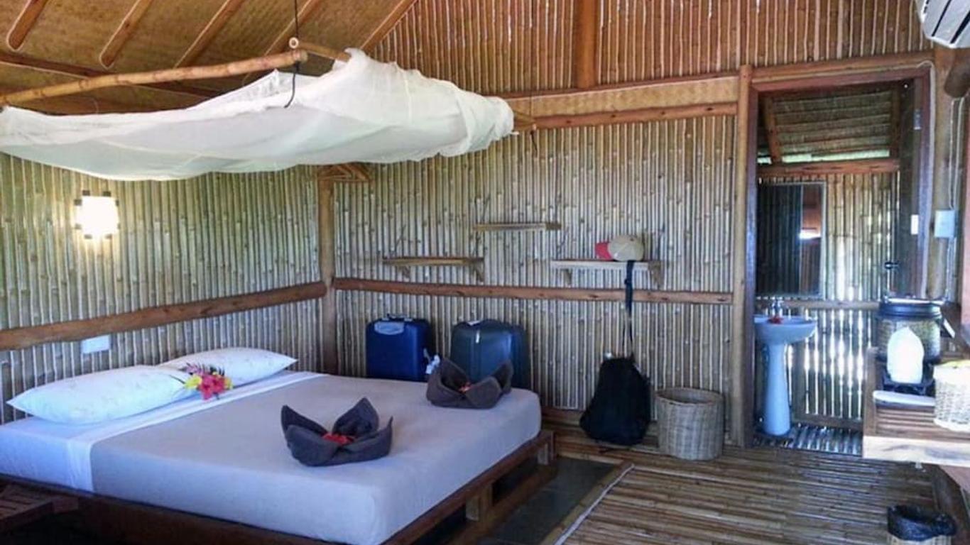 Bamboo Hideaway Resort