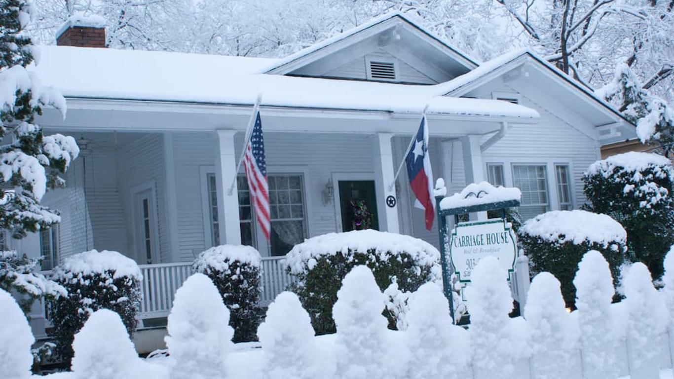 The Carriage House Bed And Breakfast