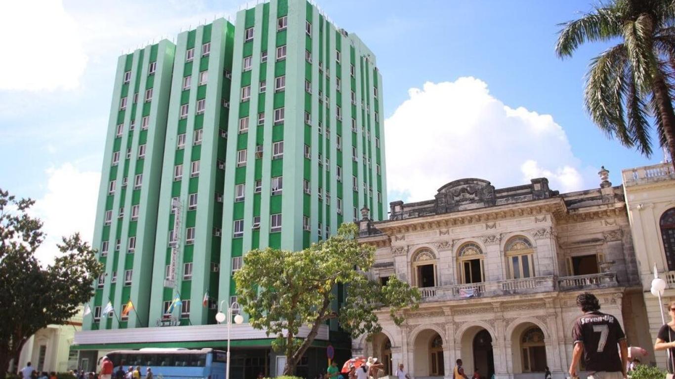 Hotel Santa Clara Libre