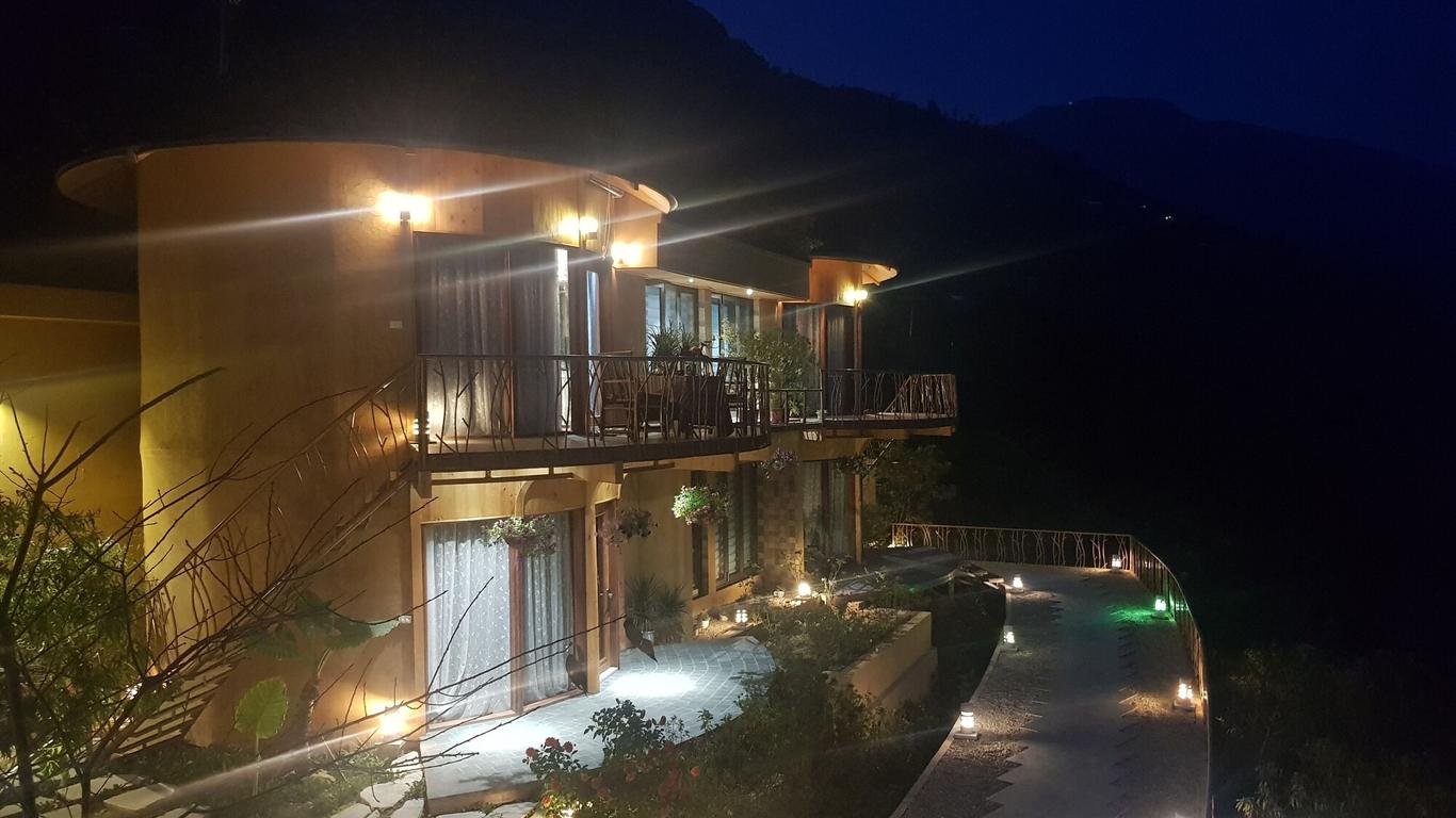 Sapa Clay House - Mountain Retreat