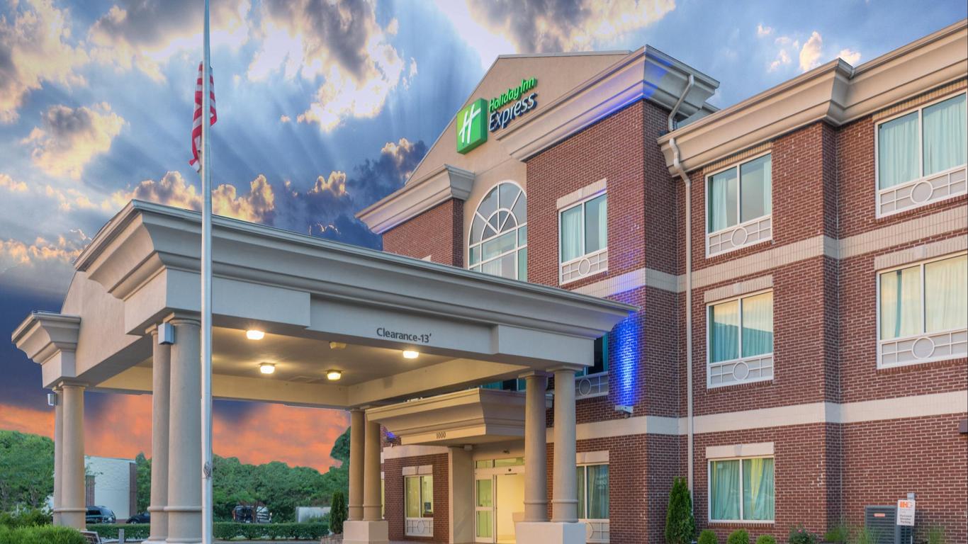 Holiday Inn Express & Suites Frankfort