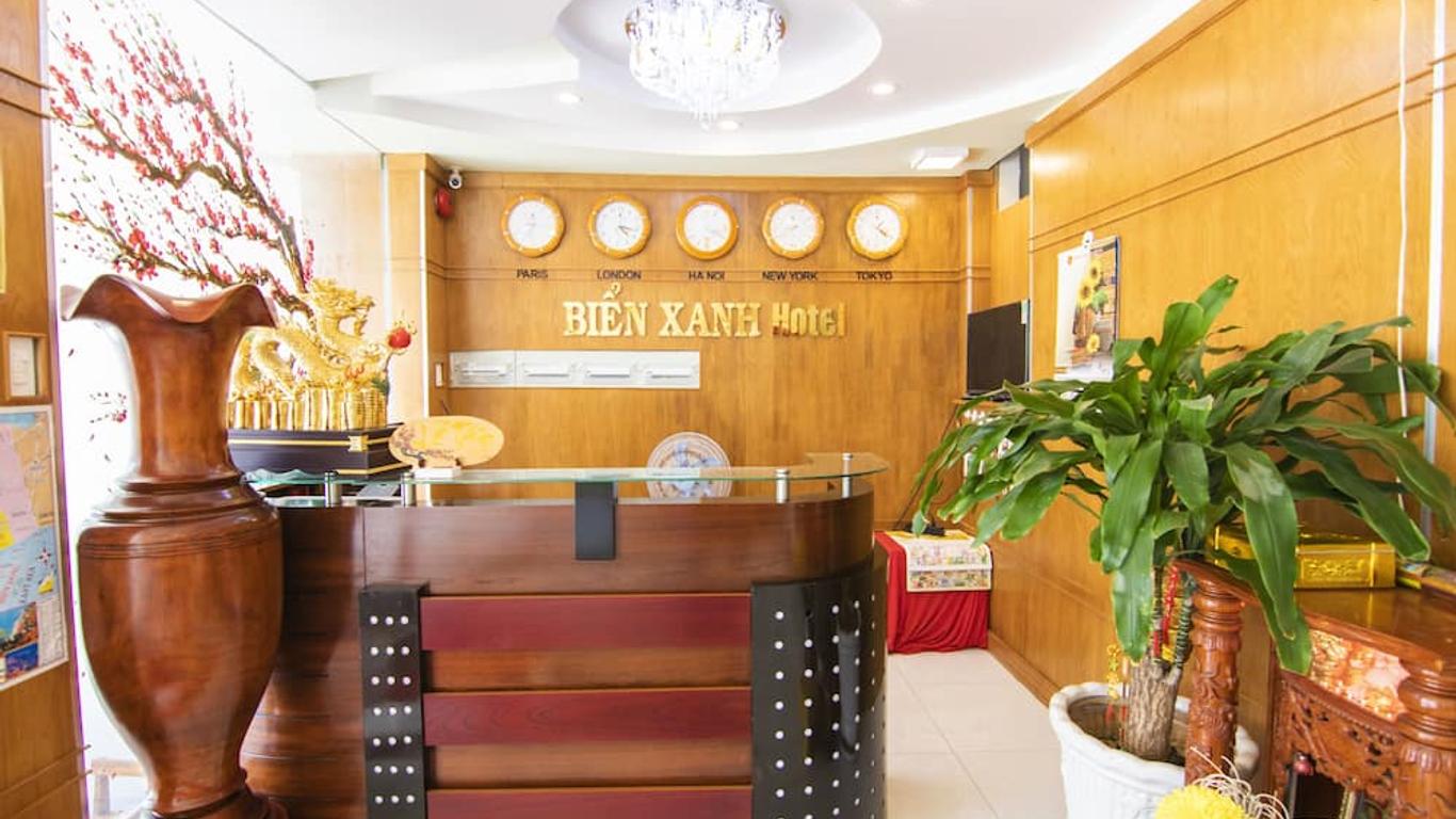 Bien Xanh Hotel