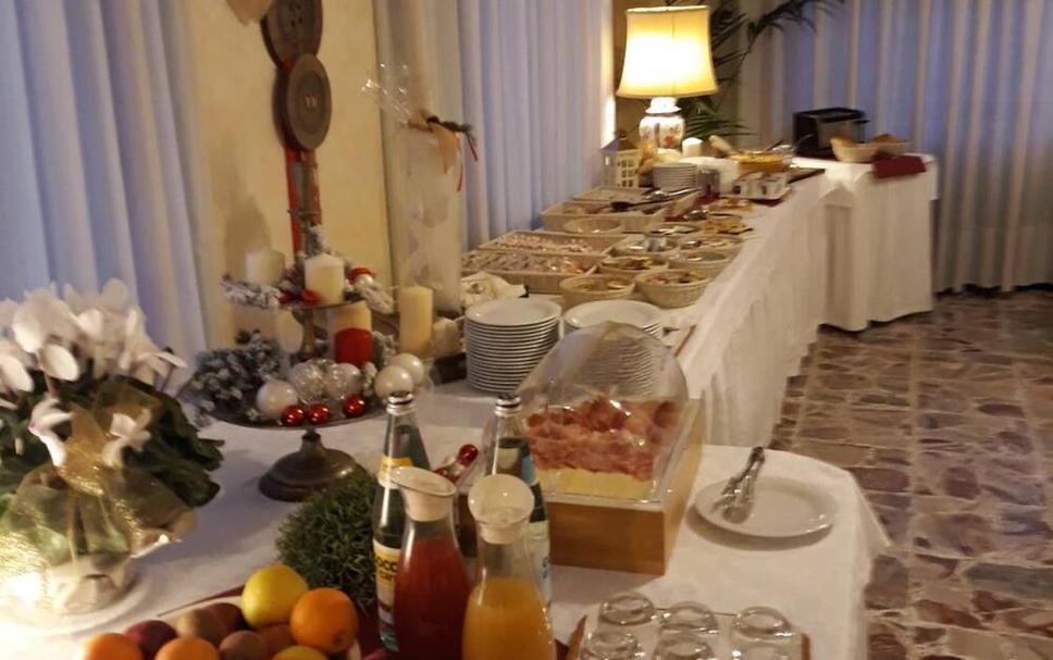 Buffet Foto