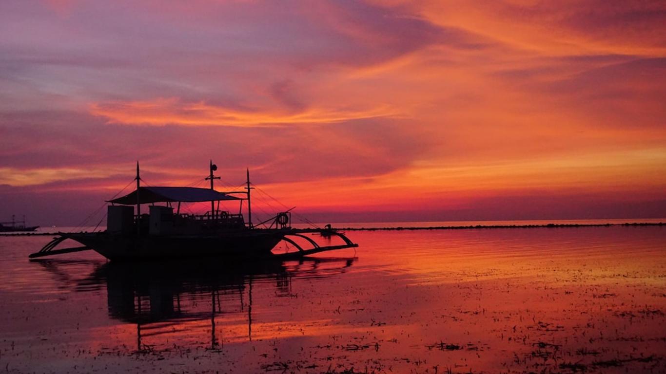 Mabuhay Thresher Dive Resort