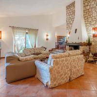 Amazing Home In Saturnia With Wifi