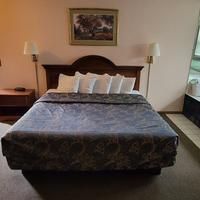 Mackinaw Budget Inn