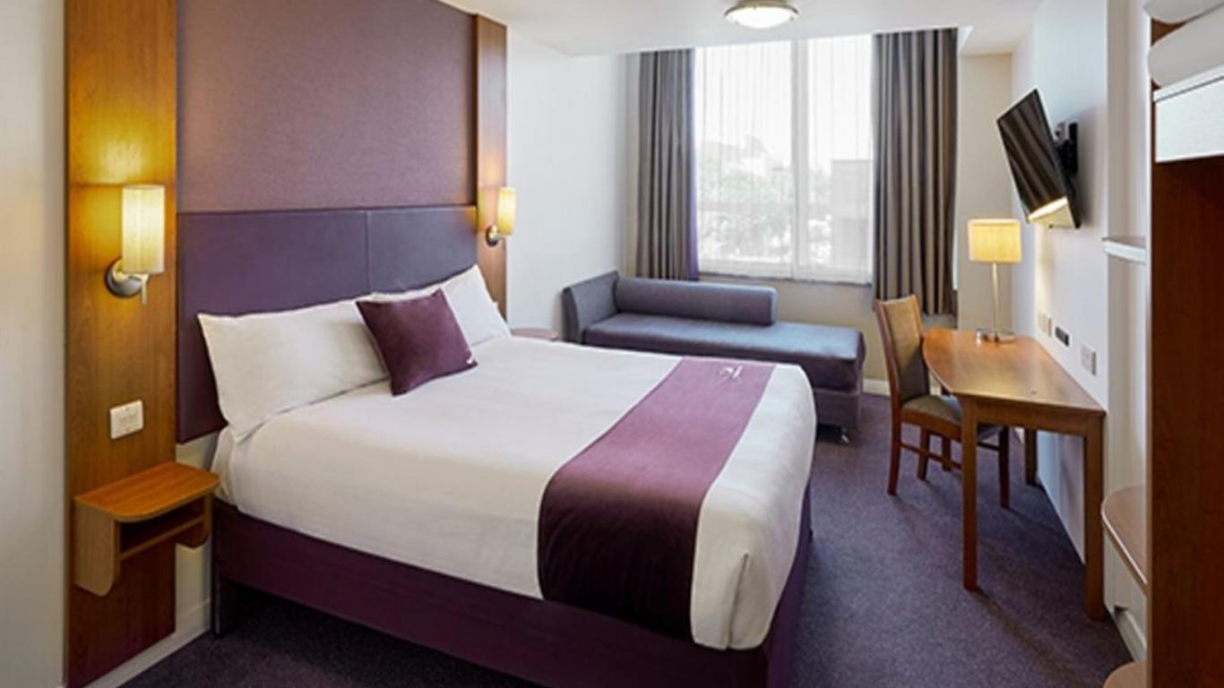 Premier Inn Warrington South