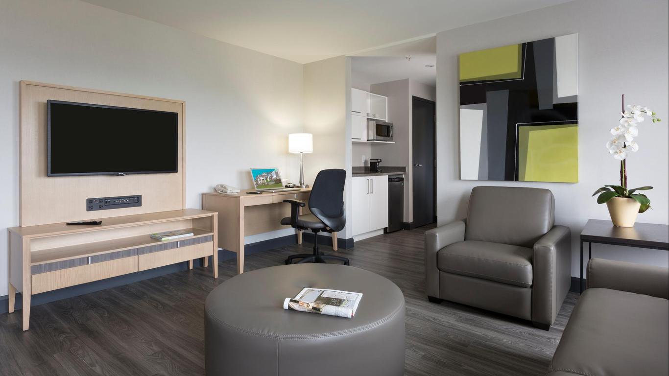 Holiday Inn Express Quebec City-Sainte Foy, An IHG Hotel