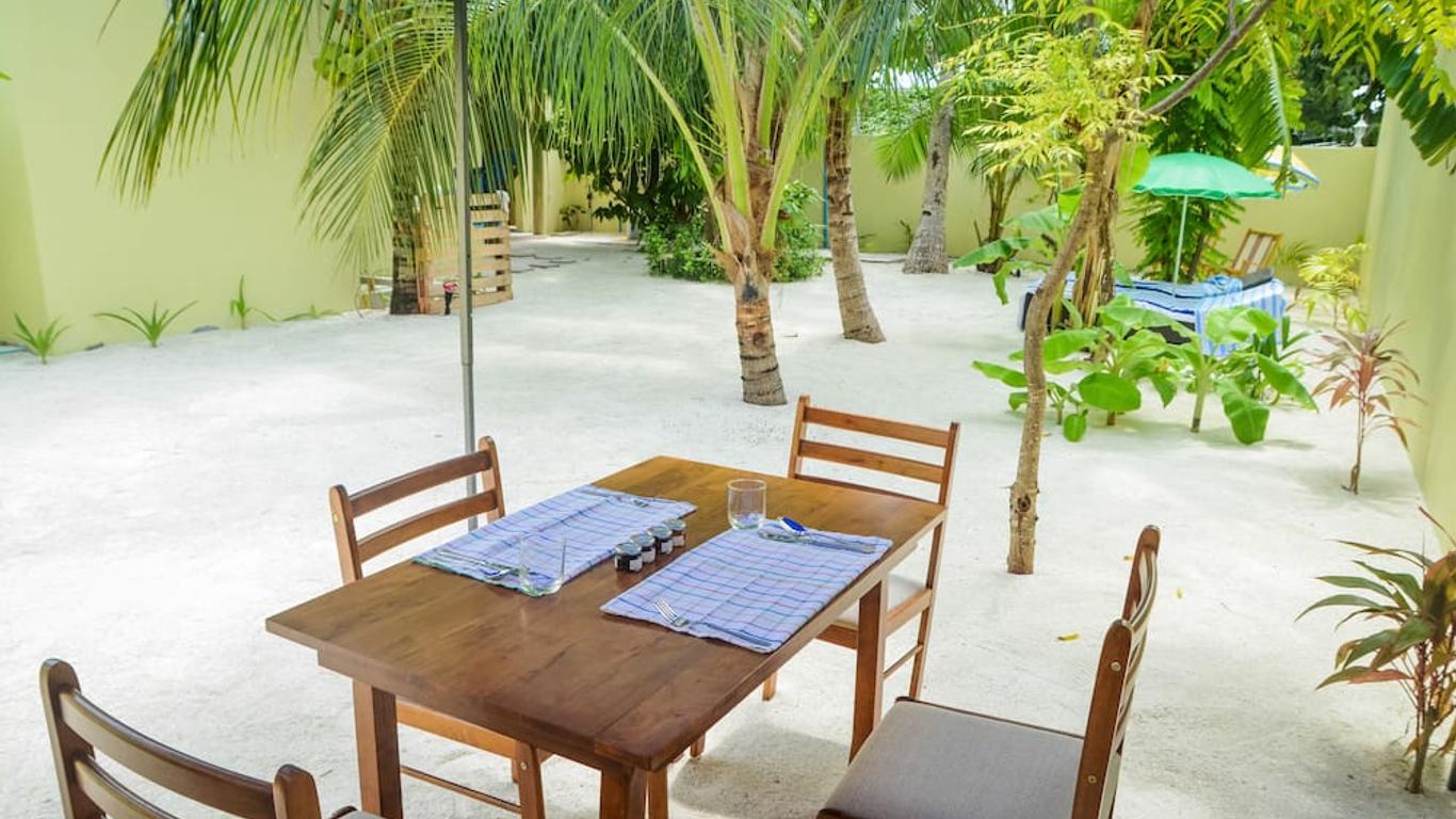 Whale Shark Inn Maldives