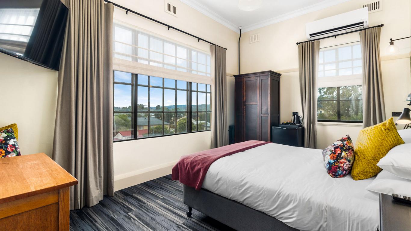 Hotel Queanbeyan Canberra